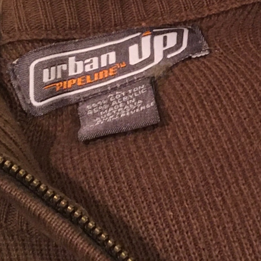 Sweater - Picture 4 of 5